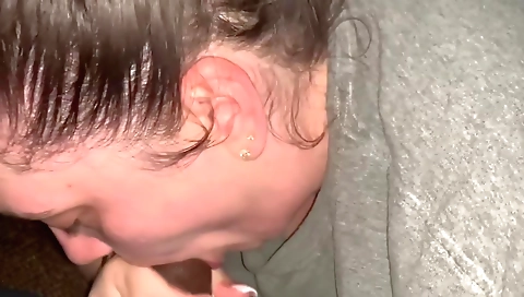 Amateur interracial video of a couple having a deepthroated sex