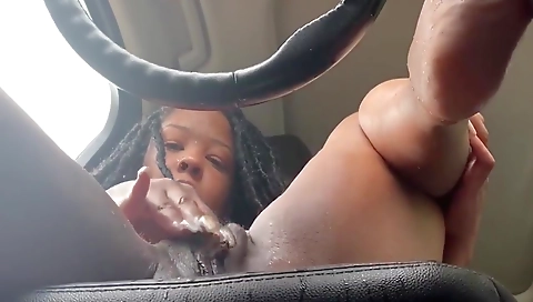 Teen 18+ 18+ with a tattooed ass gets her pussy squirted