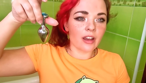 Ebony redhead gets her pussy wet in homemade porn video