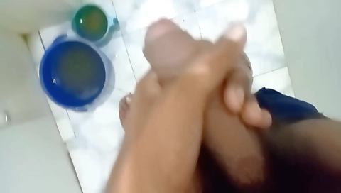 I am stripping naked on webcam to make it a solo vid