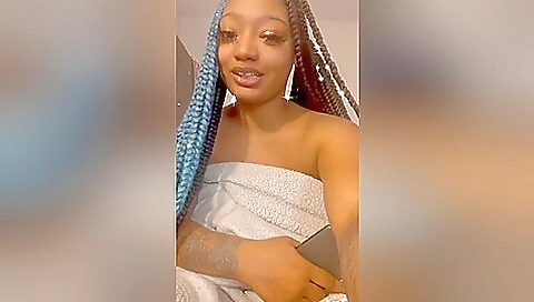 Amiyah/darie Ig Live Towel
